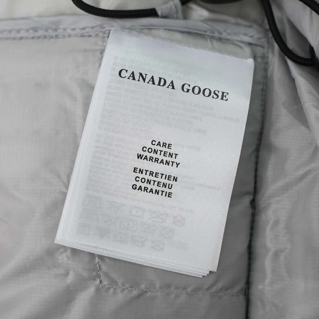 CANADA GOOSE 2228 ： Size：XS-XXL